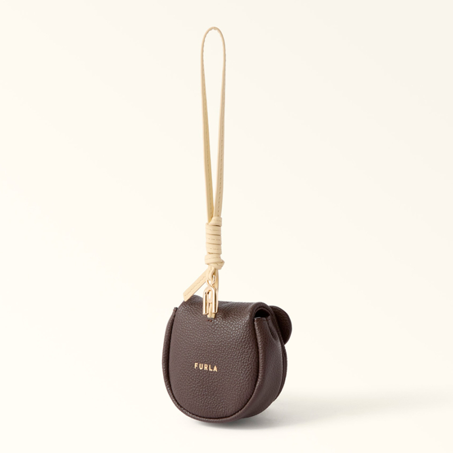 allegra-charm-bear-airpods
