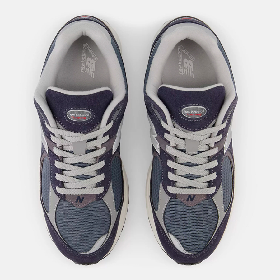 2002r-shoe 2002r-shoe