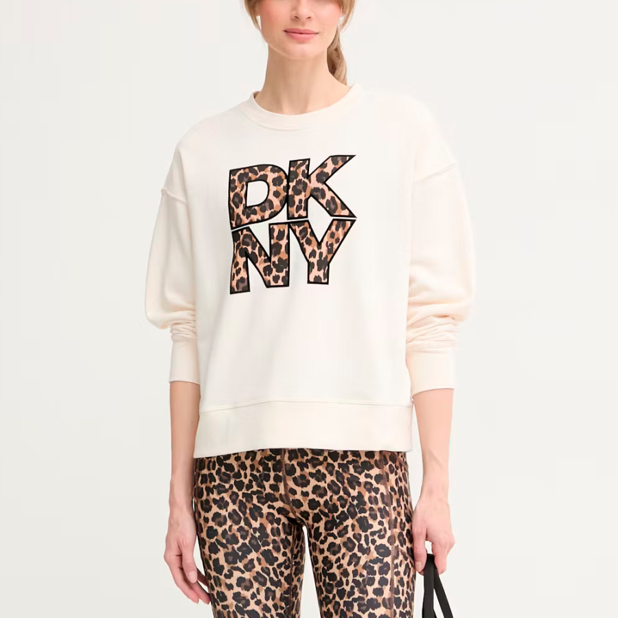 sudadera-dkny-stacked-leopard-logo-crew-neck
