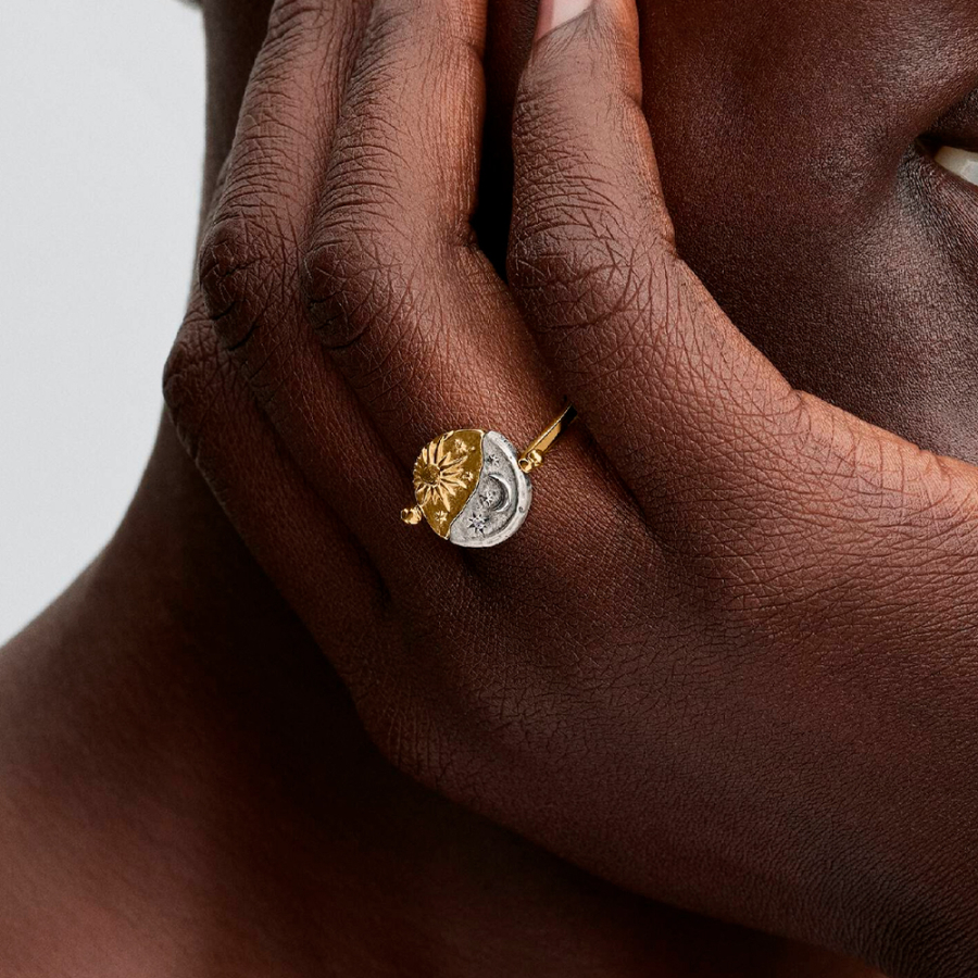 reversible-sun-and-moon-medallion-ring-164810c01