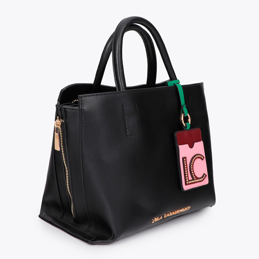 borsa-shopper-con-ciondolo-a-contrasto borsa-shopper-con-ciondolo-a-contrasto