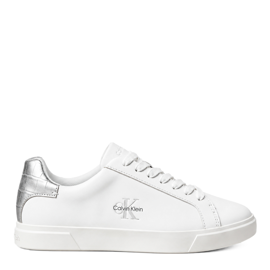 zapatillas-de-piel-con-logo-distintivo