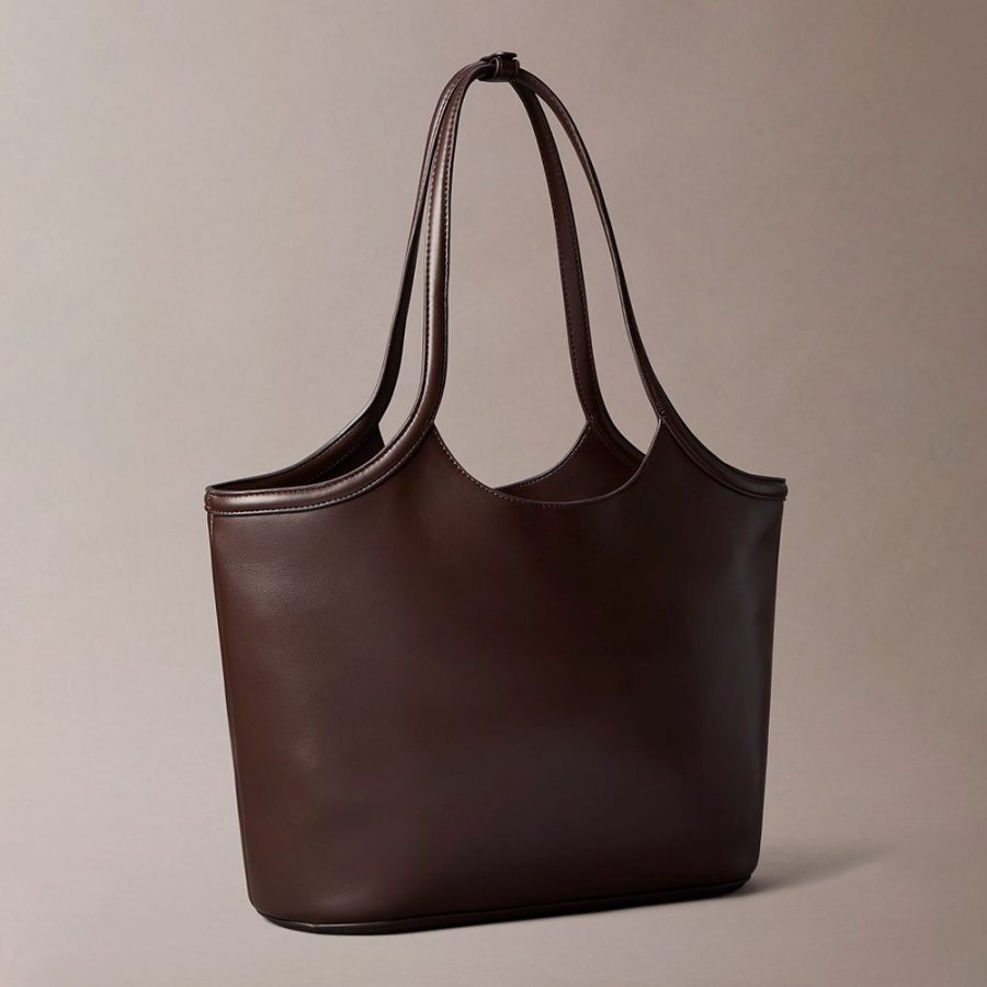 engraved-monogram-tote-bag engraved-monogram-tote-bag