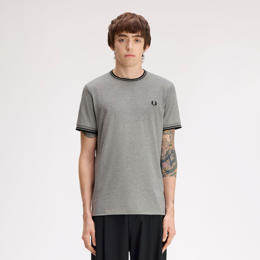 twin-tipped-t-shirt twin-tipped-t-shirt