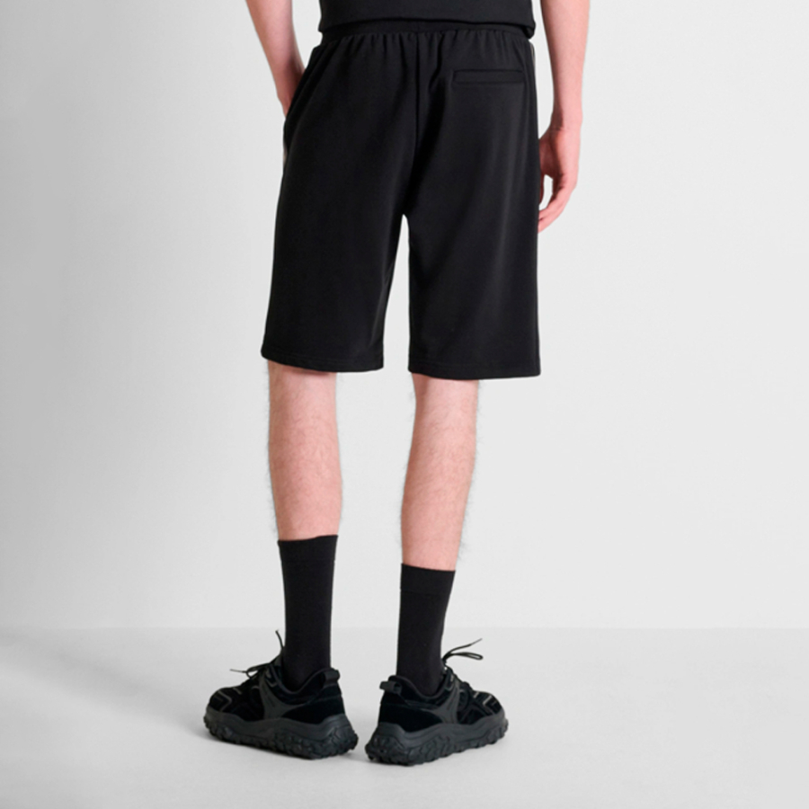 short-regular-fit-con-patch short-regular-fit-con-patch