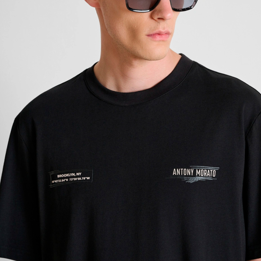 lassiges-t-shirt-mit-aufdruck lassiges-t-shirt-mit-aufdruck
