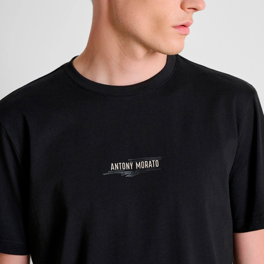 normal-geschnittenes-t-shirt-mit-aufdruck-auf-der-vorderseite normal-geschnittenes-t-shirt-mit-aufdruck-auf-der-vorderseite