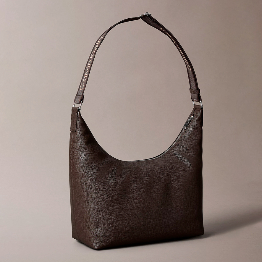 bolso-de-hombro-con-correa-con-logo
