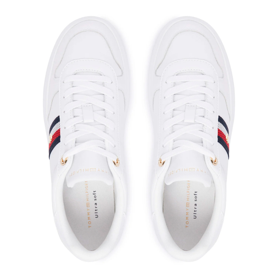 icon-court-light-webbing-sneaker