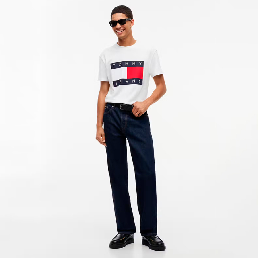 t-shirt-with-round-neck-and-logo t-shirt-with-round-neck-and-logo