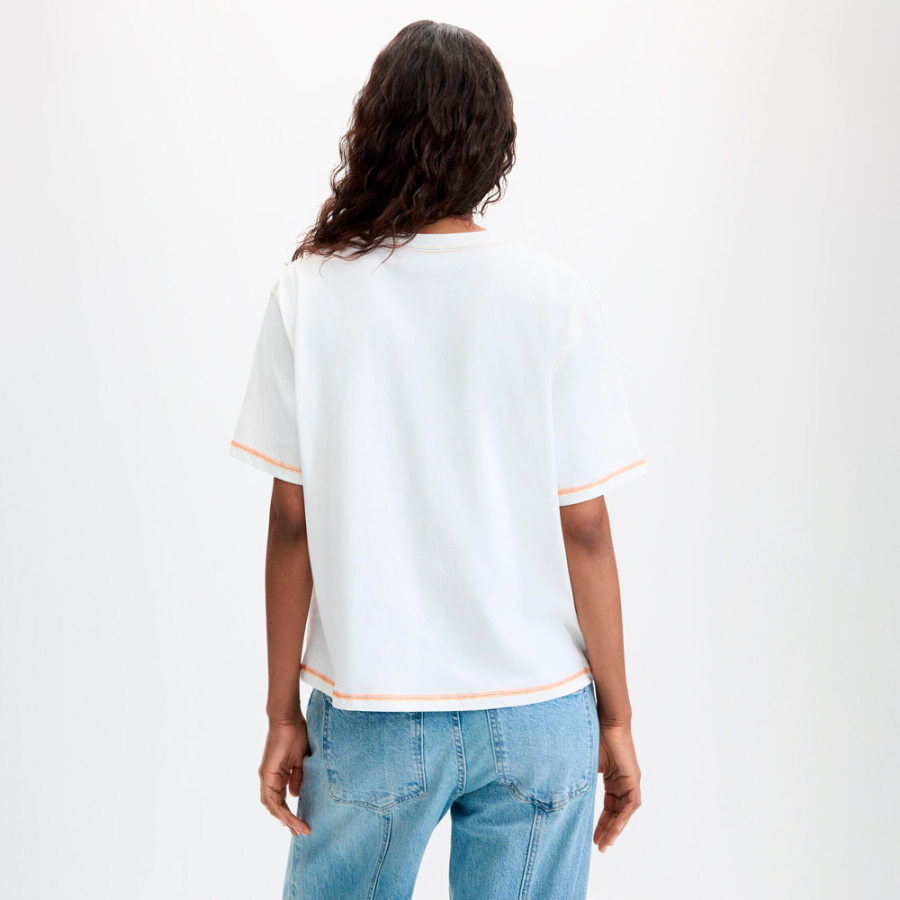 t-shirt-con-stampa-floreale t-shirt-con-stampa-floreale