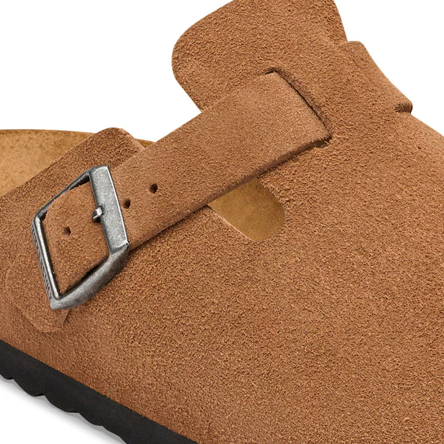 boston-leve-narrow-fit-clog