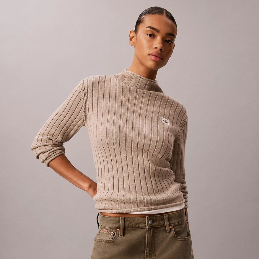 turtleneck-sweater-with-woven-logo