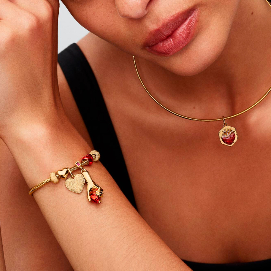 charm-mini-metallic-red-heart-794785c03