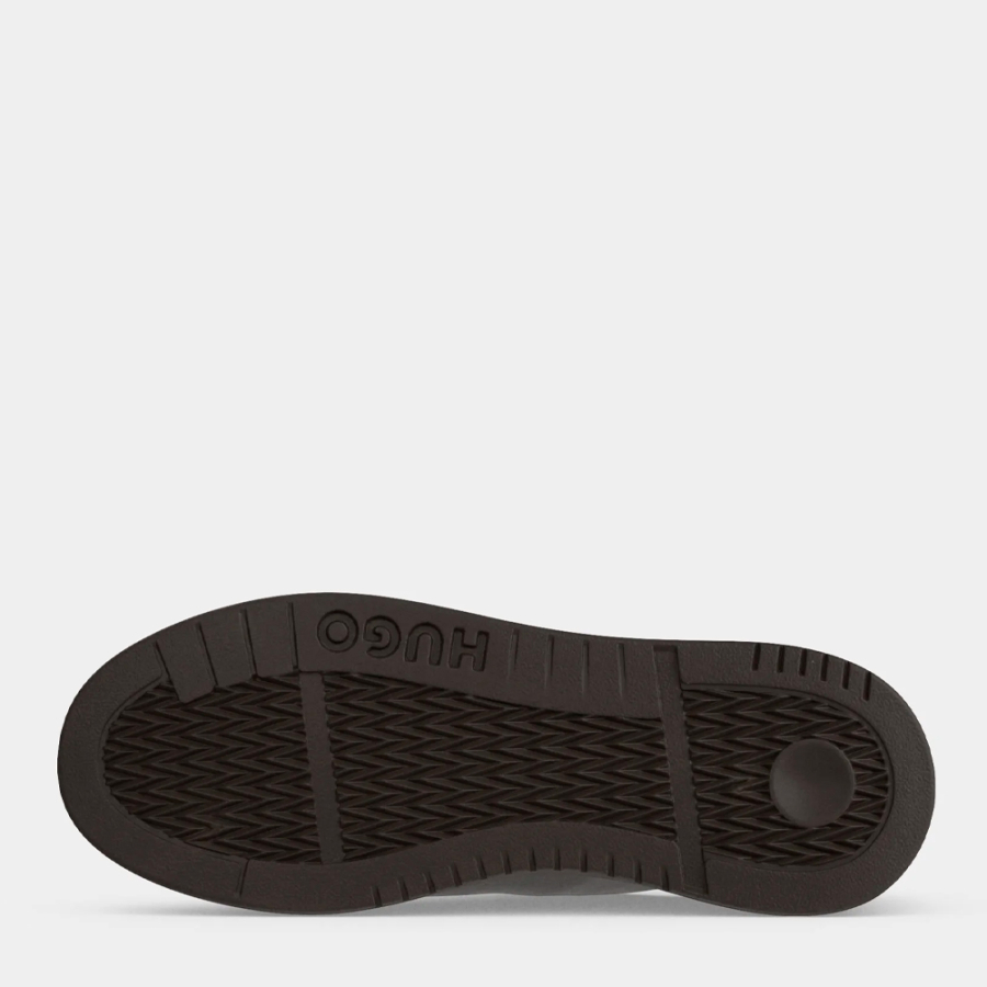 leather-sneakers-with-gold-tone-logo