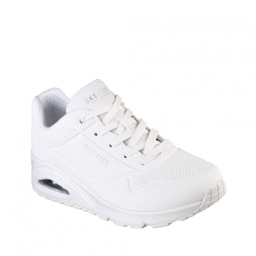 STAND SU SCARPE D'ARIA